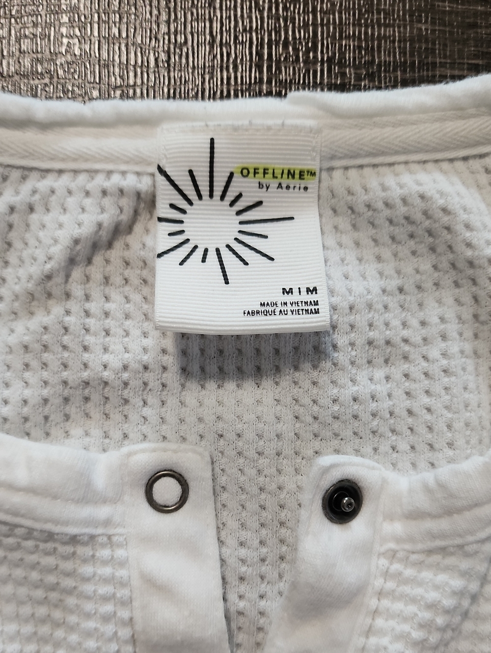 šµ Offline Oversized Thermal Top šµ - Picture 2 of 5
